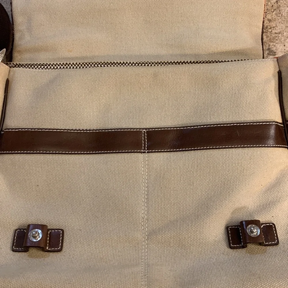 Fossil Messenger Bag